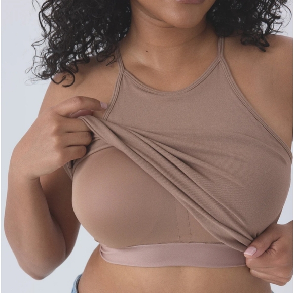 Klassy Network Solid High Neck Crop Built-In Bra Dark Taupe - Picture 2 of 8